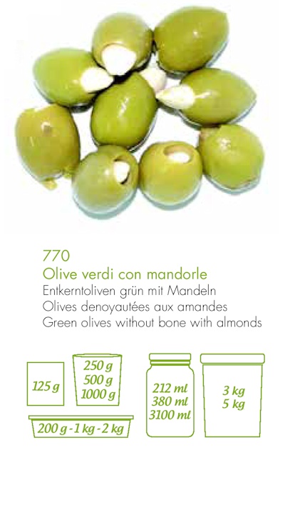 Green olives without bone with almonds